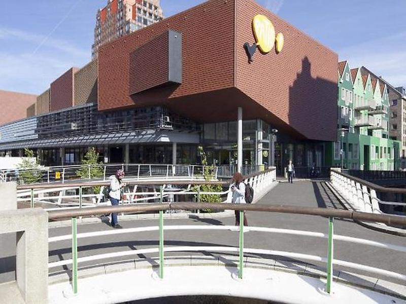 CC3BAA84FDE256C2B7BA45FEF748B5E1