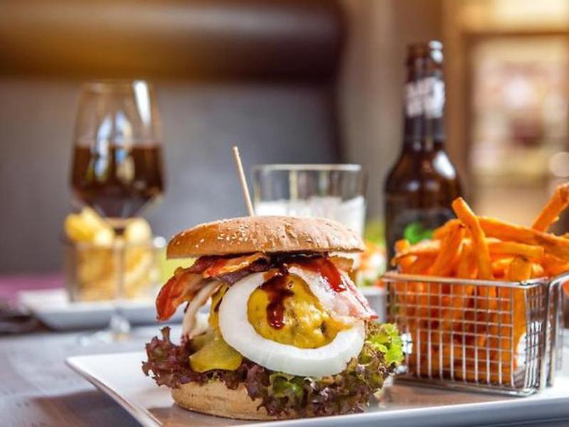 0ADE8962D6E97C04F0BFED3C4E428462