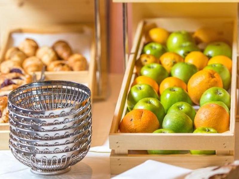 9FB36F6427A9912001E9B966BB76F2FC