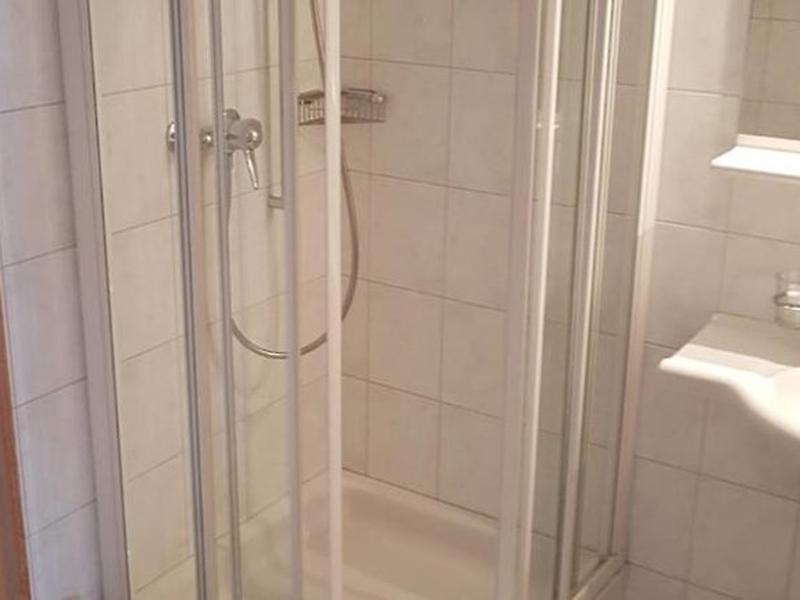 C35E42A291A9DB673ABDFE32A9D096A3