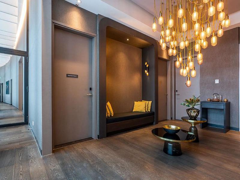 AF46C15137BFD25AEE3EC4612230F135