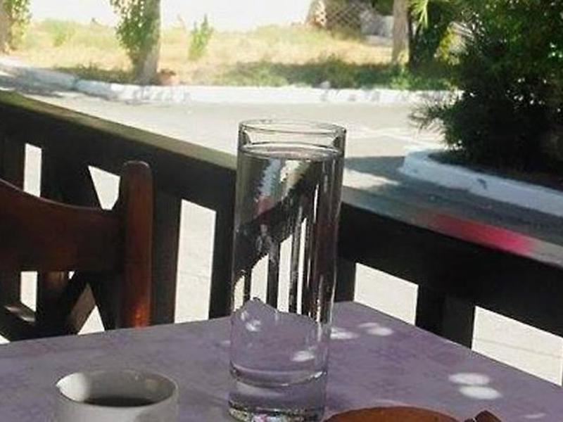 4DD6ED3C7AA61A2EA49042A9A9B6B1FD