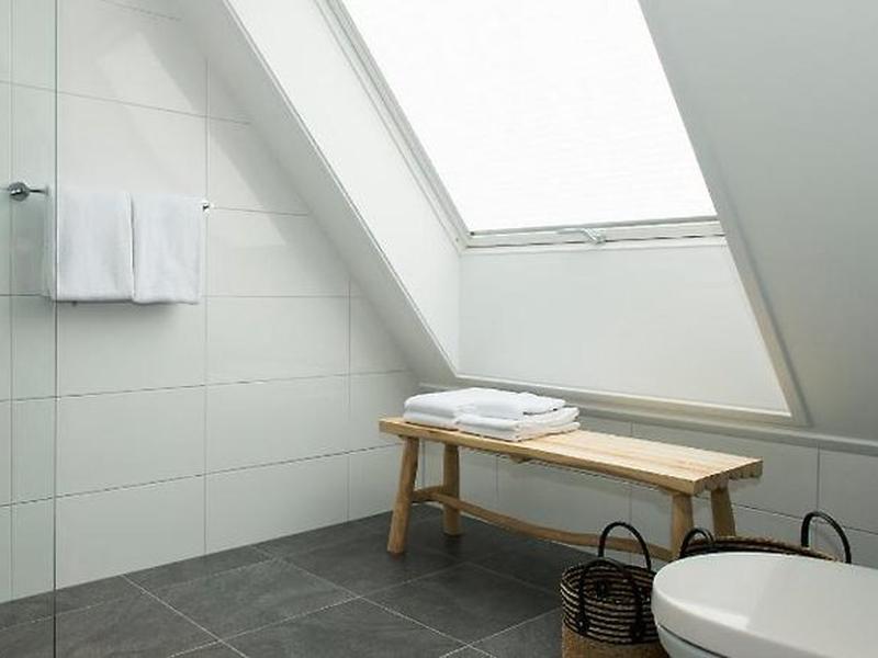 920DEEE9371132AC5862D218E7675D90