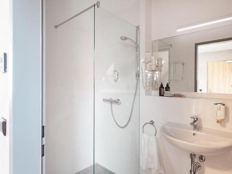 4D4F6E77470DC26A791C9FAF4B5BB39F