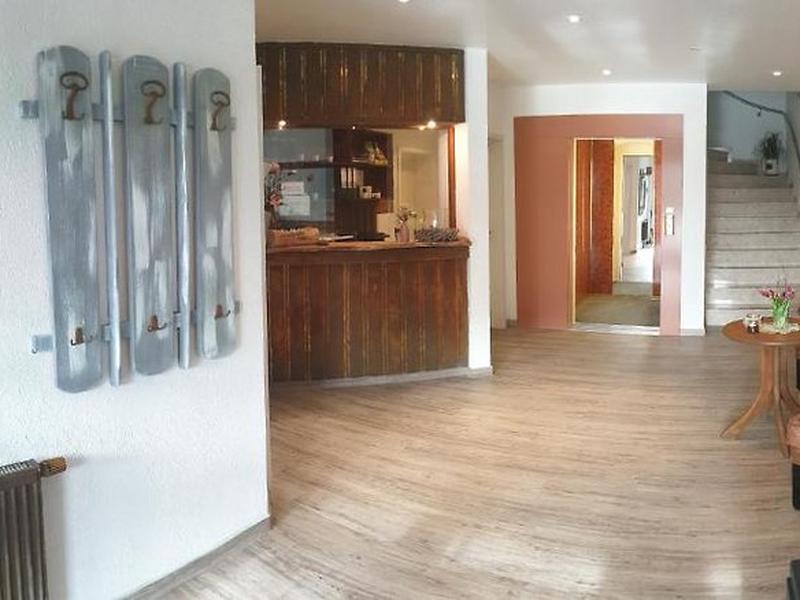 E68EEAF9BC9E8C1C678823F1B436AB1E