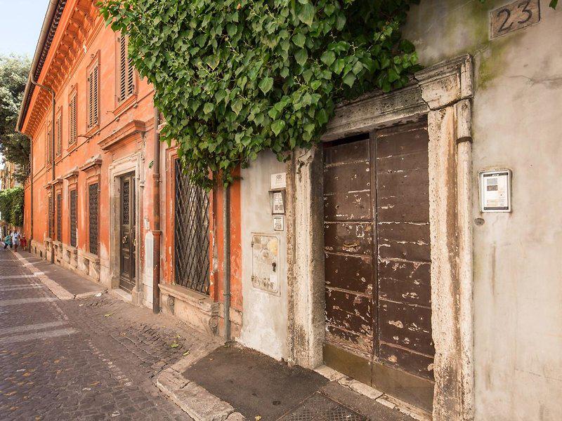 6B37116A5DA70B1F419EA851ADAA8D5C