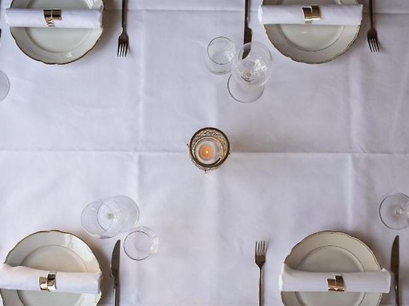 5C423796106953A4E7FBBC98FF15AC8B