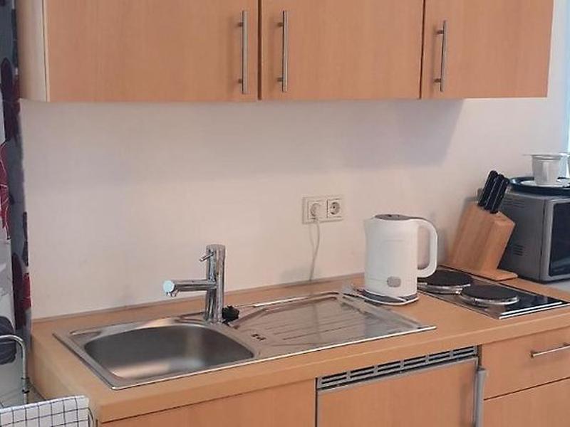 66A1FDB0F04B1C7CE5951D471D10A81F