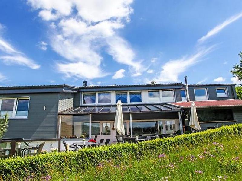 92AFA9B4FD006AD0F69C8E81211B2A5D