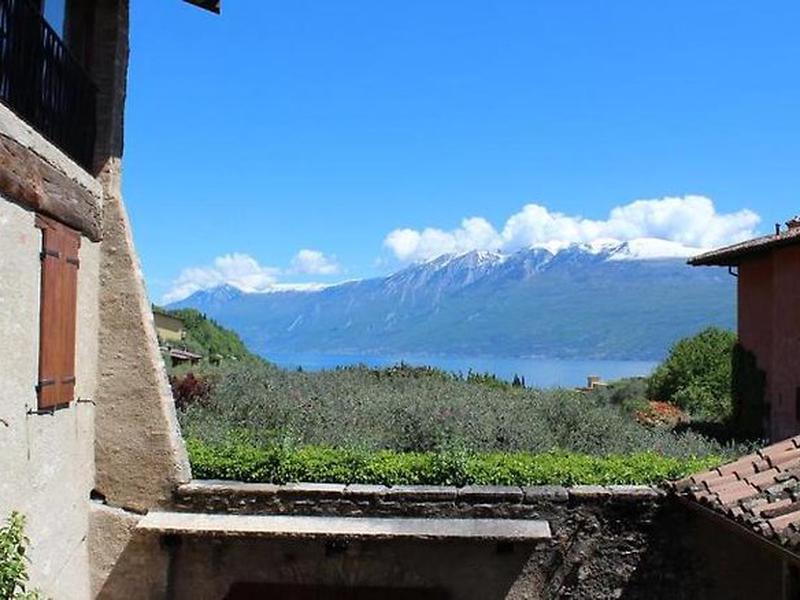 9C738A152093481A1F4B28DDD24EDDED