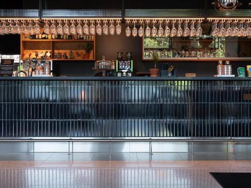 9259B836340D5E17A5C1B1418B646C18