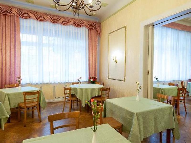 0C4C21C0018954EA27C13B6257C941A4