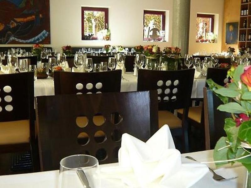 159A4C1ED313997766C6724D2BB93DDC