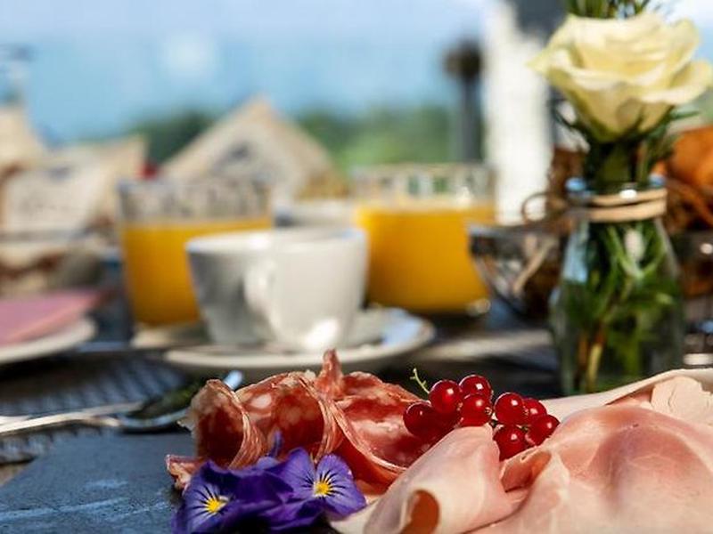 D345113FC1EDD231A3C6DEDBD80014F7