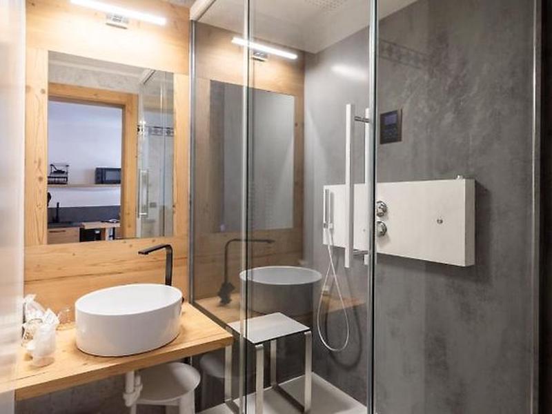 430CB419ABEC24B5FB1FA47D55FE439F