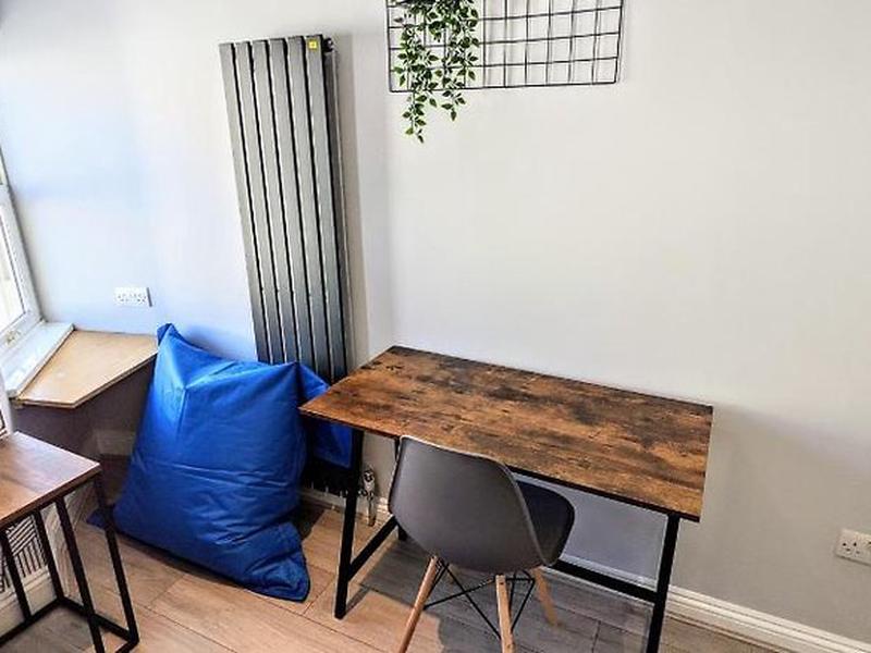 32AF37BF5CF53588FACF25849E0B335F