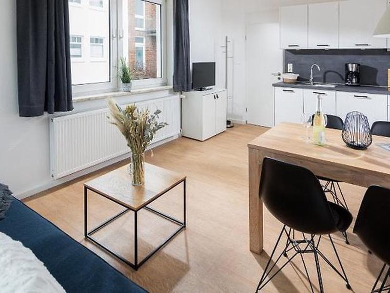 004E63DA825EED31812168F07D7DF450