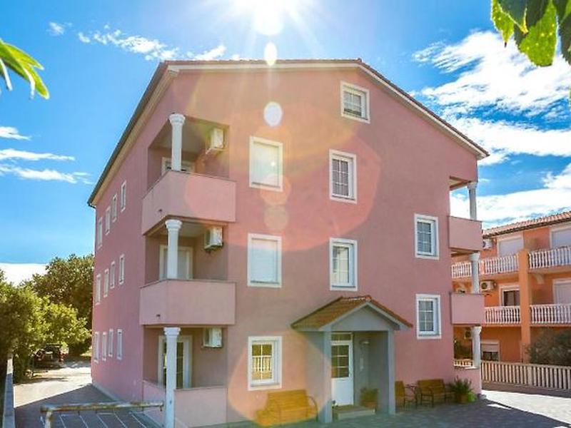 D9DA312661596C99C3C34BFFDA5C2C57