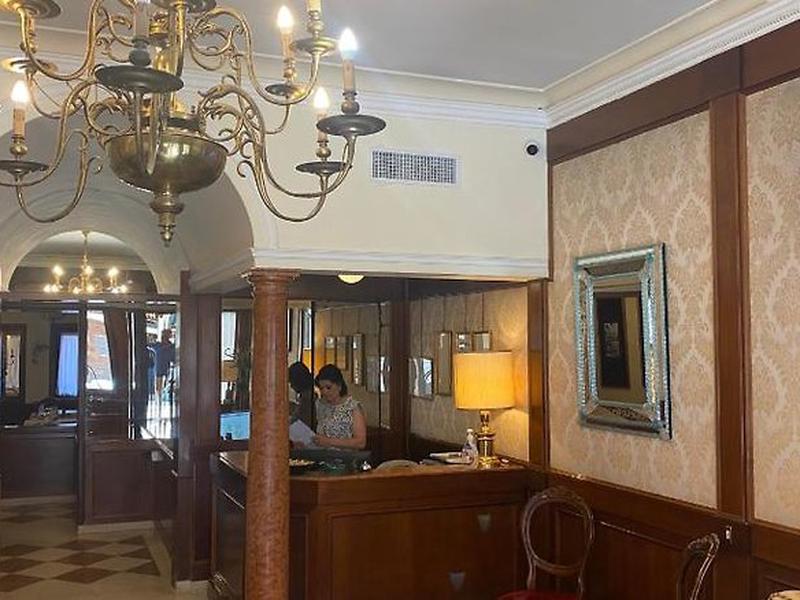 2BD22F8CFBFFF4A24611C0AF967EE25C