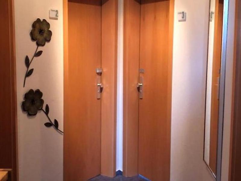 52B15D33ECF800AABDFA3539959100D8