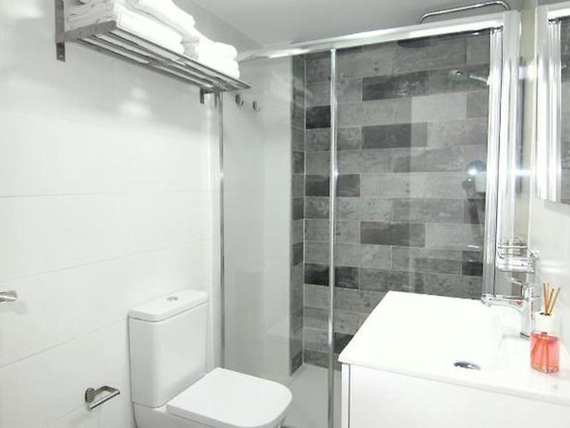 5F54C531DE55741B6B6F2146B30B42D9