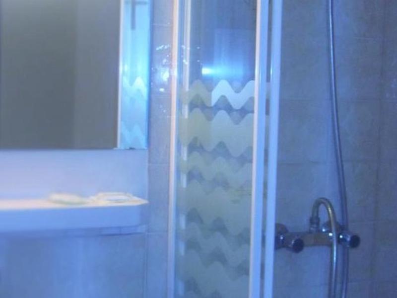 D19FBC4FA3D4260560A399188287E500