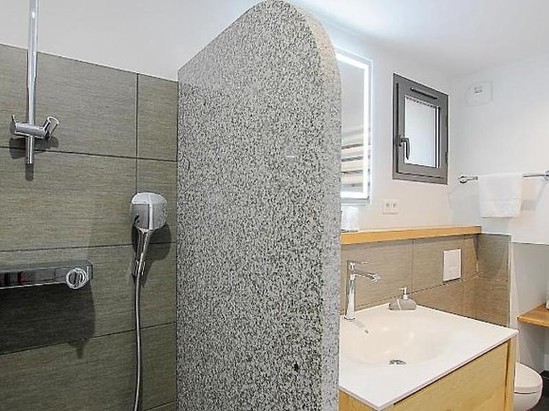 981B4D033A80D6E1DD359CCBC62182CB