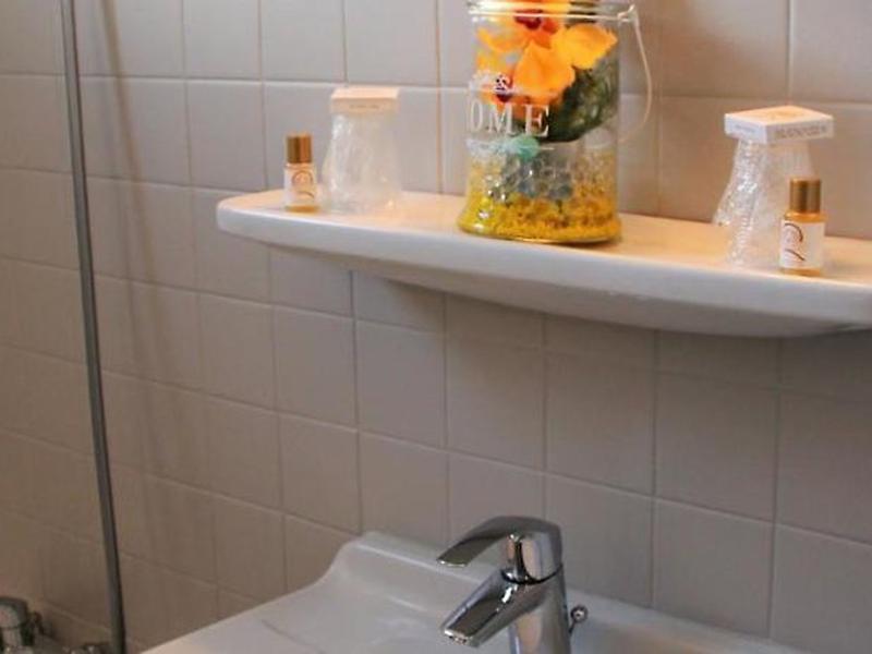 51BEC95CCD61BFB66A6C1A55C65DBF54