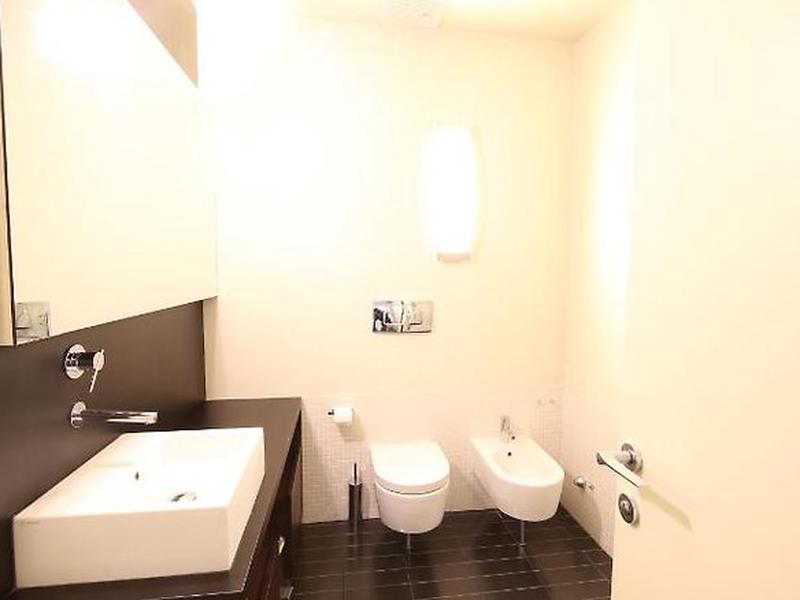 95B1C2C1D1A62C0B41C08F5B7AD85971