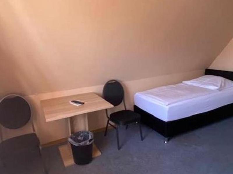 EA558D7D5EA66DCE2D97503BCC84221E