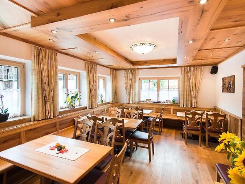 5121CD75227F2A1185E5DB55E2F56D89