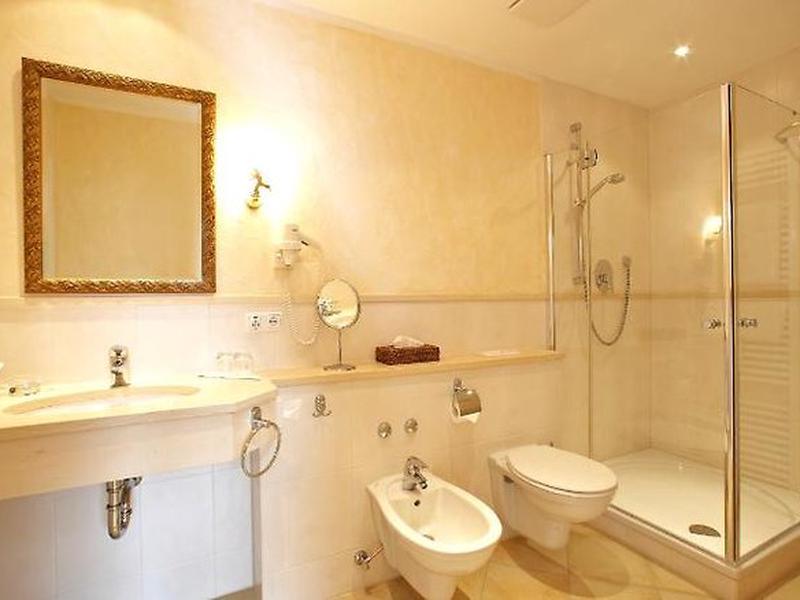 4AC9B04A23F43EA89E847A385D23D412