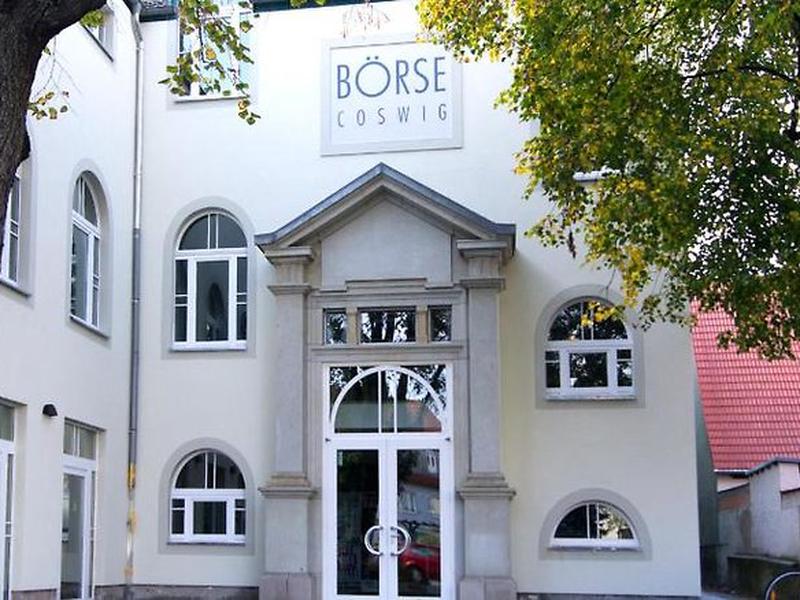 5EF9CFFF2EEFF87F567B19951CD719F4