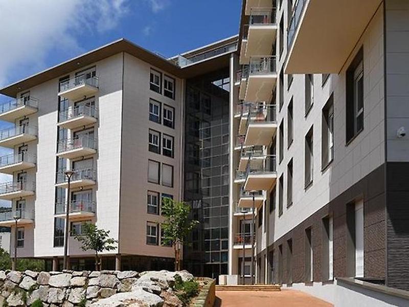 B7F57885ADCB5CF077C6FAA68A0FE351