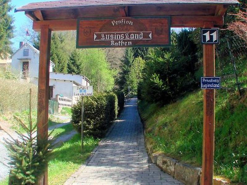 5DF96A421F6FCC9D8AA7D4A691C7B78C