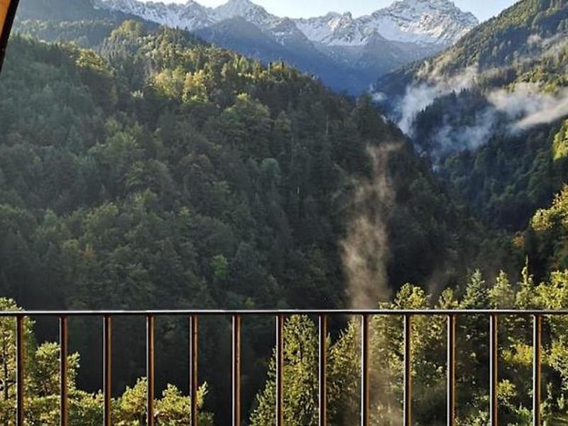 B11460E15BAAE5AA53192F567A5C4A7C