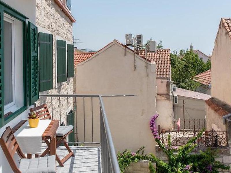 F4A6A9AB38C0B58C9D19ABFFF5F9A63C