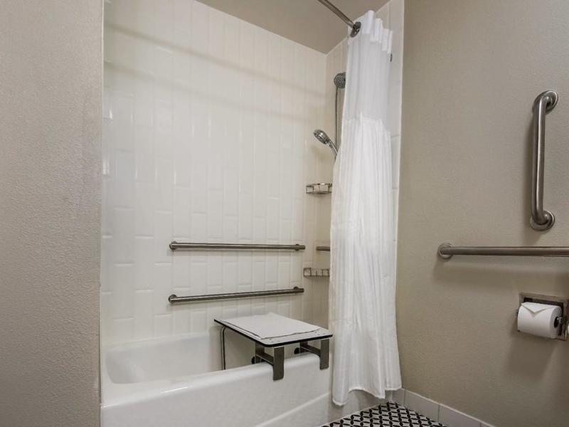 BA9247E7771DE5D3C63F3A013963C611