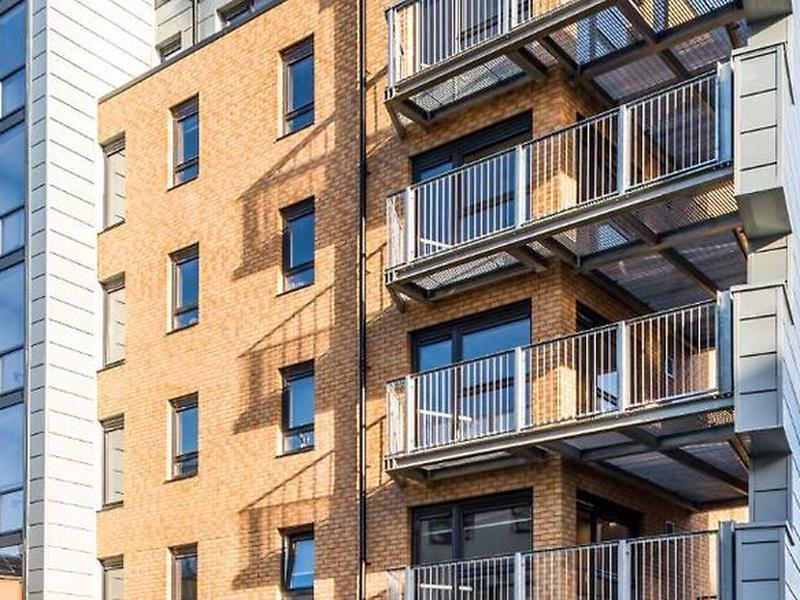 72CDC091740DB9C02C84774162C0B6D3