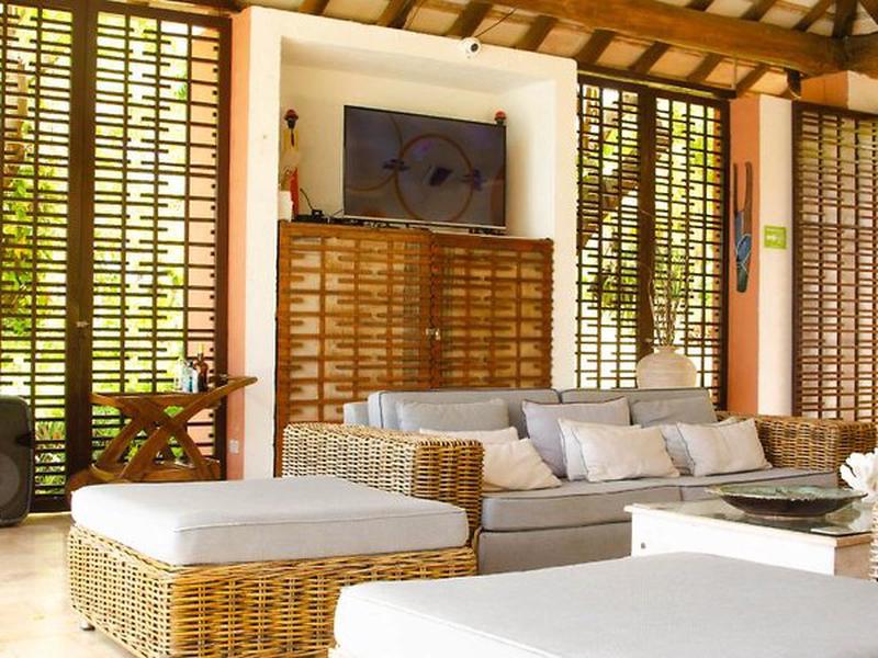 790903AD6D07D61830D1BA727289049E