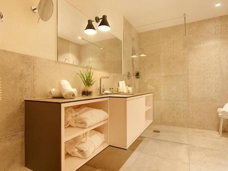 A8EFFE7BE0AFFB3DC7186FF6010B5C82