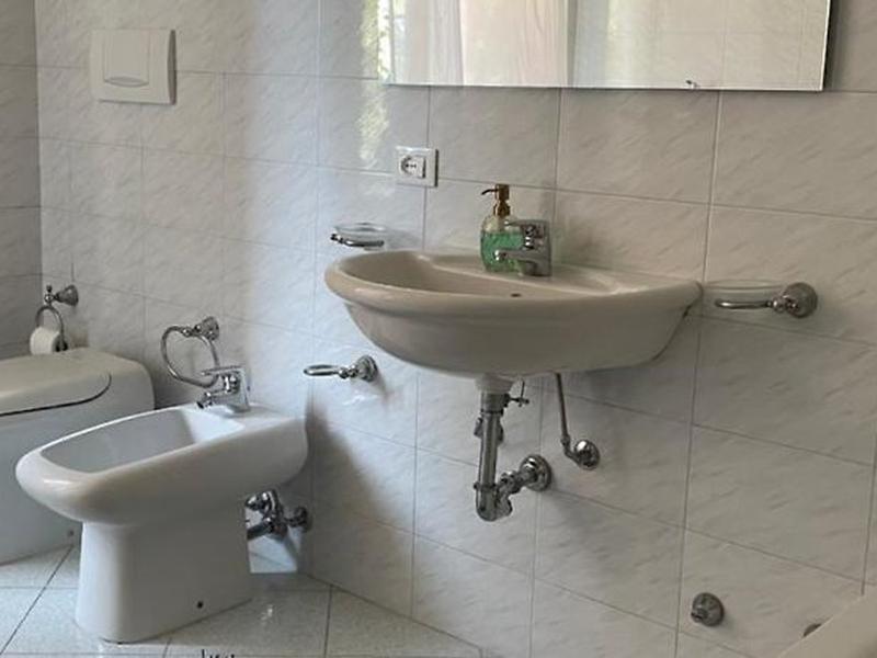 77C017DAE831578E150E13B9911DB416