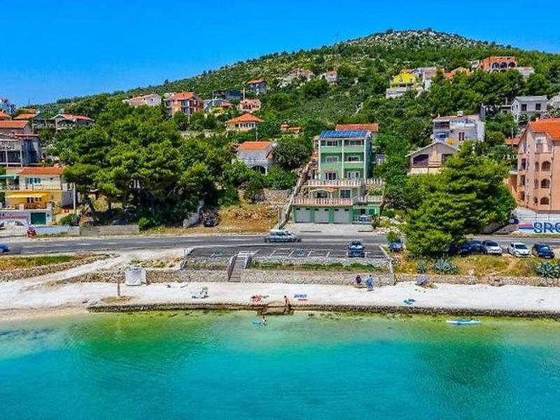 4472967660A4F0CD9B075E333F8ED374