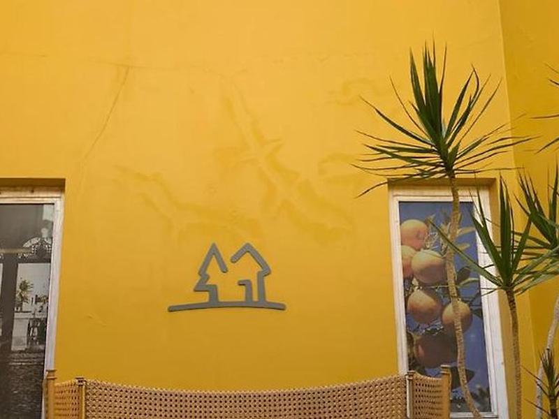 98EE0C9FBF7EC21A27ABEB6A3D84565B