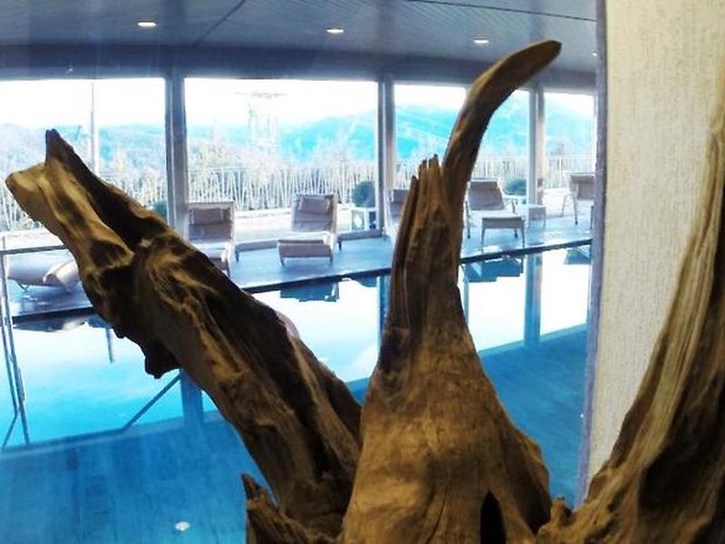 6DC120ACD8BF6219488E8DF1409D5784