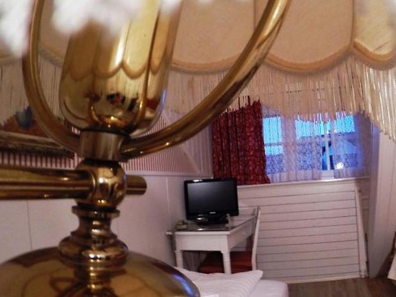 D7981B90B02E791AAAE4FB7C26E78E33