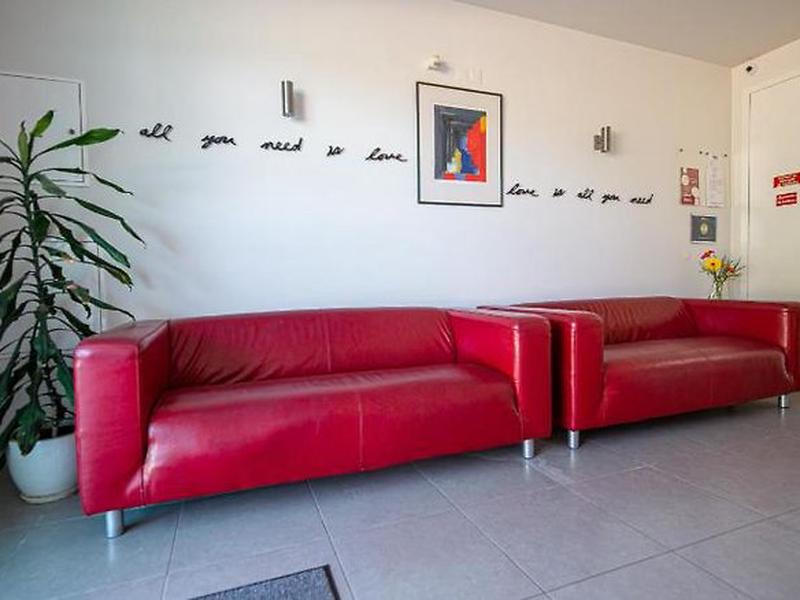 5EEC8C49731F3785988DA3496CC4CE13