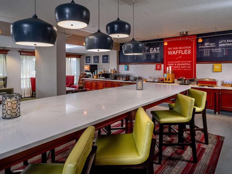 EF290F75EDA040308304CBAE035C3A84