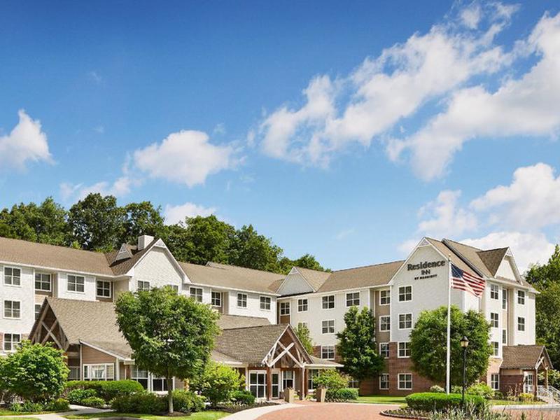 4D3585E8F14FDE24D946F7209BB6330A