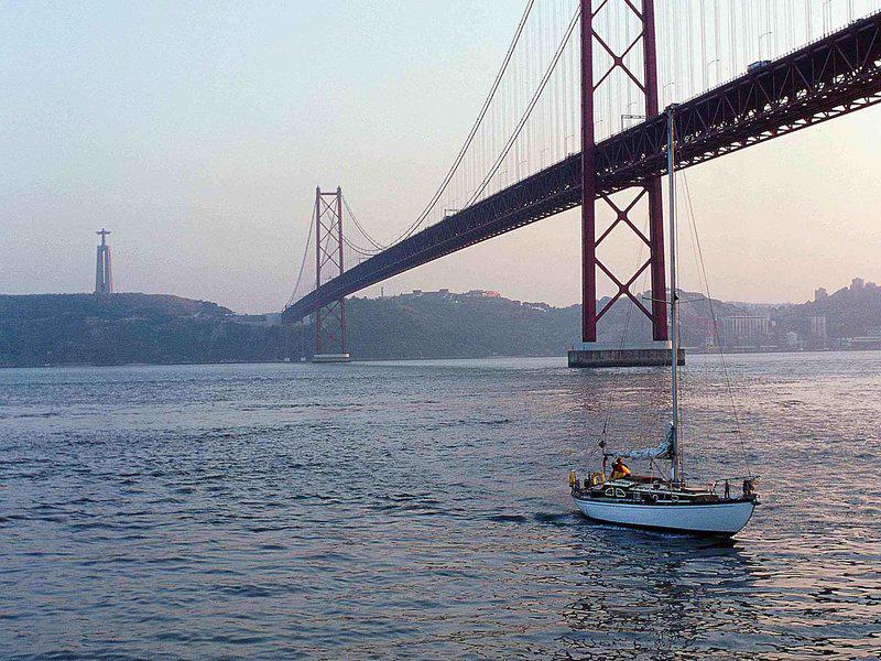 588919DD81CB97C7F33DE0DE5F949666